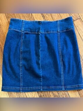 NWT SO high rise mini denim skirt size 15/32w